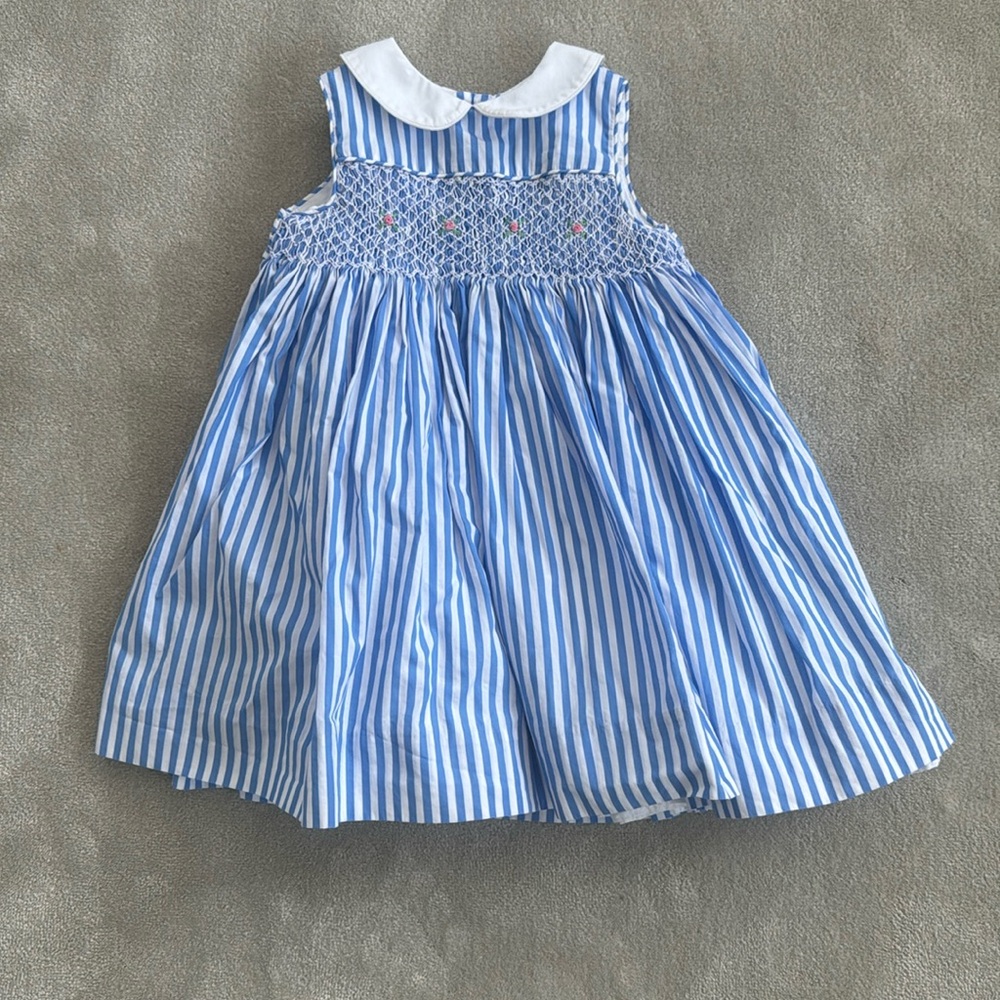 Ralph Lauren toddler girls blue and white smocked dress, size 18M